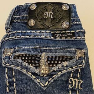 Miss Me JE189B4L Boot Zipper Flap Pocket Jeans